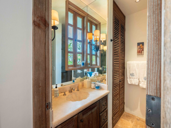 Luxury Ocean View Rental in San Jose del Cabo - Exclusive 7- Bedroom Villa Steps from Palmilla Beach